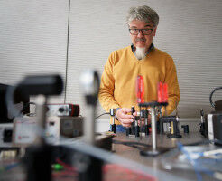 Keeping knowledge alive in wartime