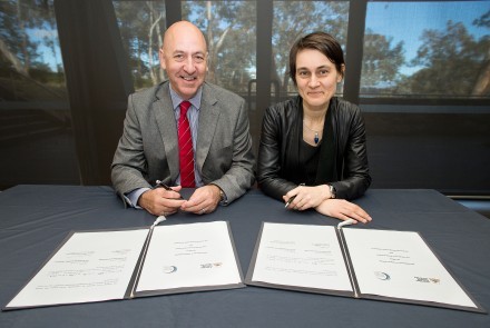 Higher Education Academy Director Craig Mahoney with ANU Deputy Vice-Chancellor 