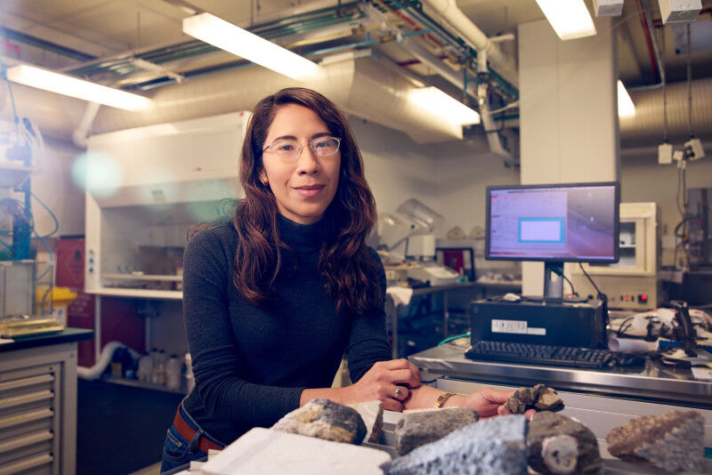 Ana Casas Ramos in her lab