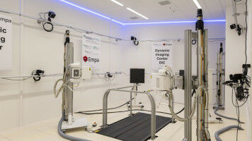 Moving X-ray images of the musculoskeletal system