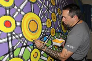 Mural paints a different Pacific picture