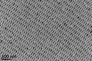 Nano-breakthrough: Solving the case of the herringbone crystal