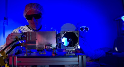 Researchers prepare for a test of the Chemistry and Camera (ChemCam) instrument 