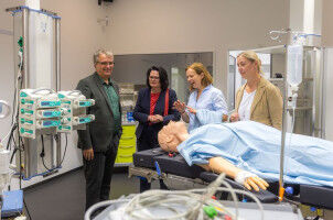 New Institute for Interprofessional Simulation in Medicine founded