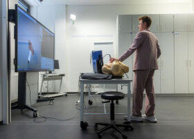 New Institute for Interprofessional Simulation in Medicine +++ New book on the political