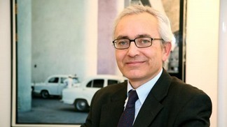 � 2011 Alain Herzog