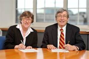 New Marshall Scholarship