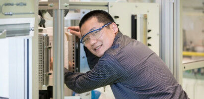 Ning Yan receives award for novel flow-electrolyzer concept to produce hydrogen