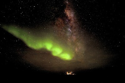 Aurora over the south pole