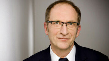 Personality in time of crisis?