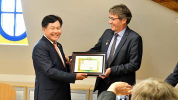 Peter Odermatt Receives Award from the Government of Lao PDR