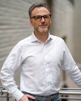 Psychotherapy study: Researchers seek a way out of chronic depression