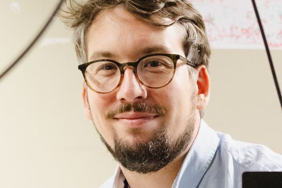 © Luiza Puiu Uro¨ Delic Uro¨ Delic Uro¨ Delic