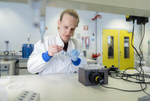 Scar formation in the spotlight