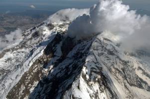 Scientists eavesdrop on erupting volcano's astonishing seismic sound