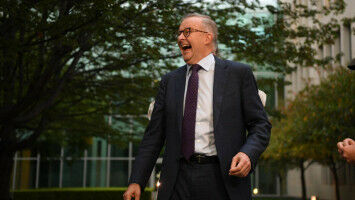 'Seismic shift' from major parties defines 2022 election