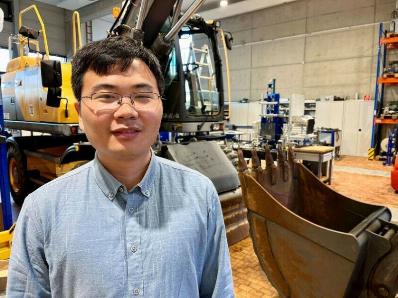 Humboldt Fellow Chao Peng conducts research at RWTH’s Institute for Fluid