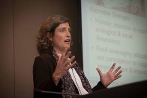 Social scientists stress importance of sustainability work