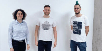 Switching DNA functions on and off by means of light