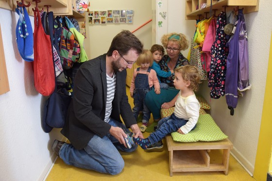 M�nster University offers its staff a variety of childcare services. Our picture