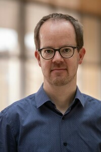 Nominated by the University of G�ttingen for an Alexander von Humboldt ship: Jan