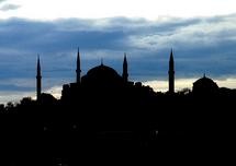 Women are taking up important leadership roles in Muslim mosques.