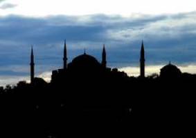 Women, leadership and mosques