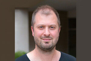 'Working with the Earth': University of Toronto's Andrei Swidinsky finds climate change solutions beneath our feet