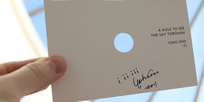 Yoko Ono&rsquo;s A hole to see the sky through (1961/71)
